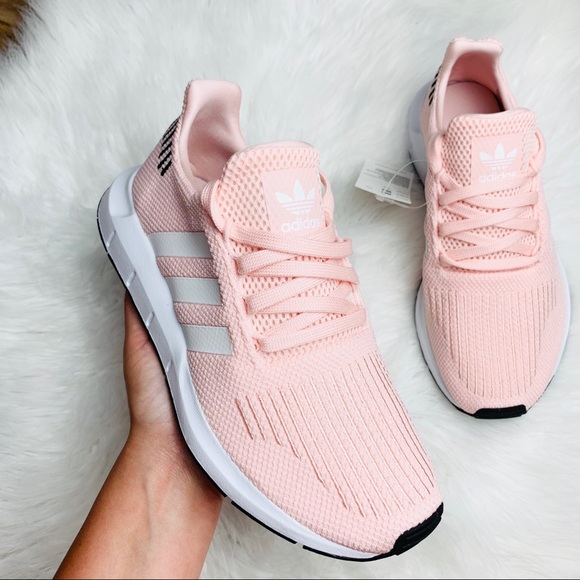 adidas swift run icey pink